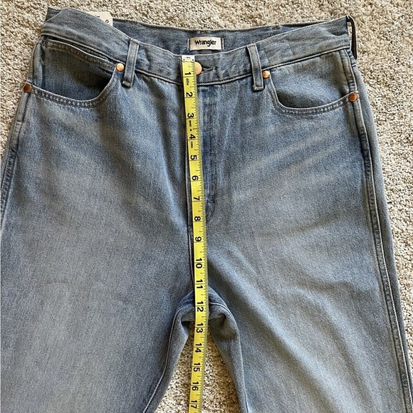 NWT Wrangler Jeans Womens 30x28 Blue Denim WRock 672 High Rise Kick Flare - Picture 8 of 14